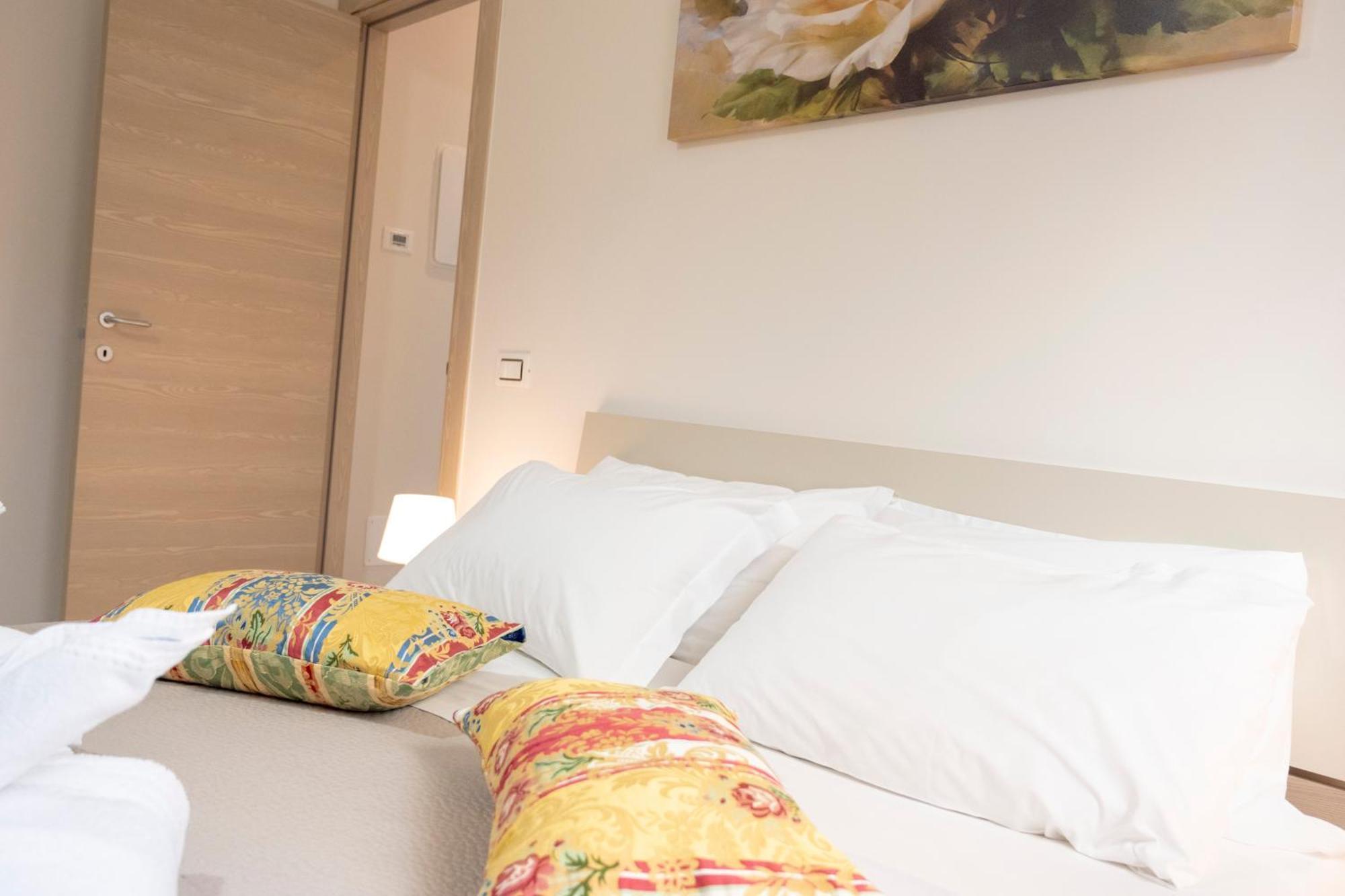 Amare Apartment Near The Sea Монополи Екстериор снимка
